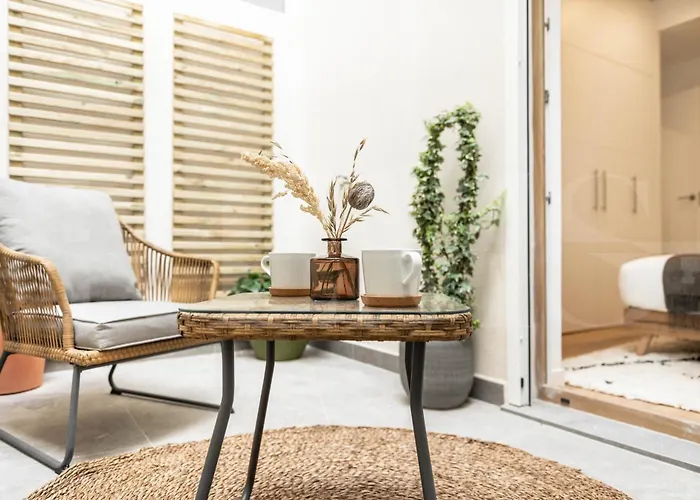 Calm With Private Patio By Rems Appartement *