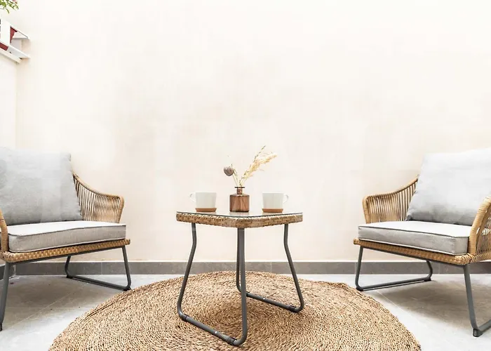 Appartement Calm With Private Patio By Rems *